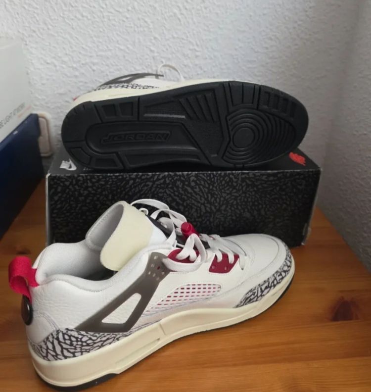 Jordan Spizike Low Sneakers image 7