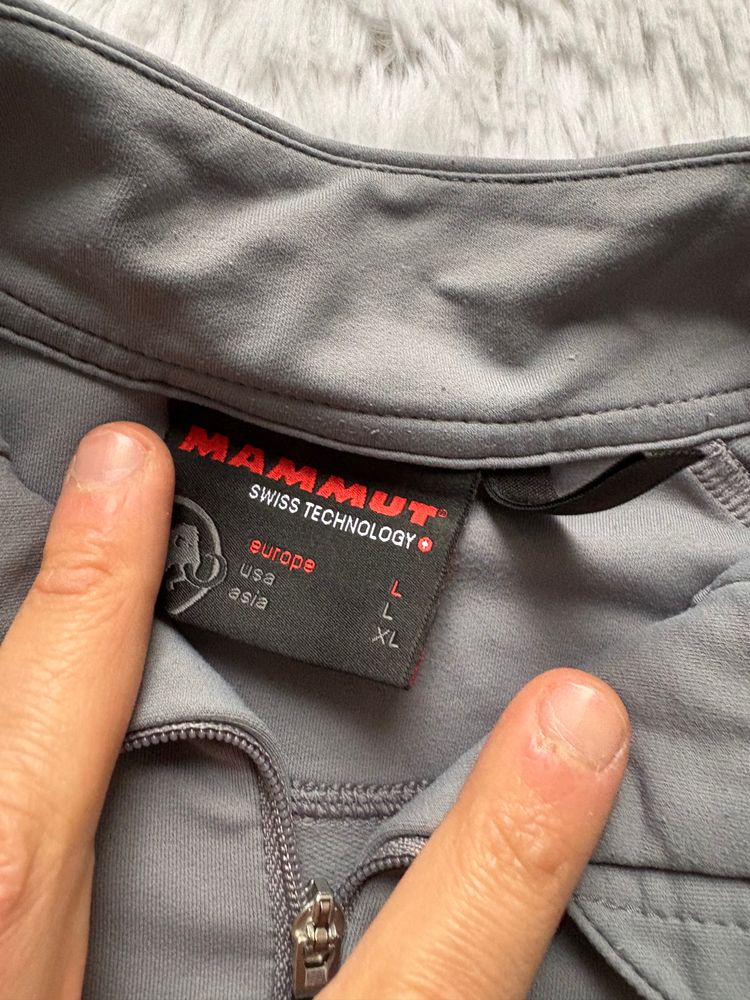 Mammut Grey Quarter-Zip Pullover 6