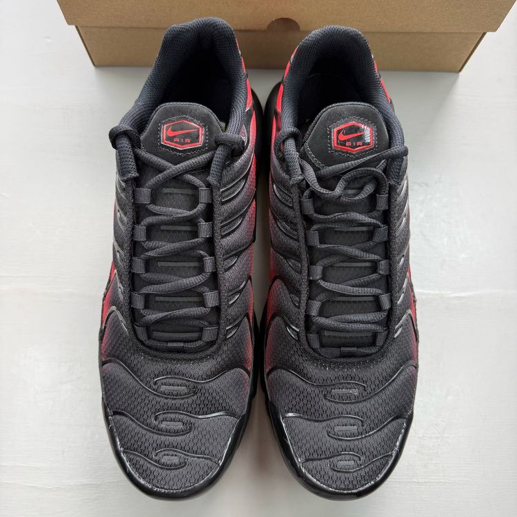 Nike Air Max Plus TN Size UK 9 Black Crimson Noble Red Men's Trainers DM0032-021 image 7