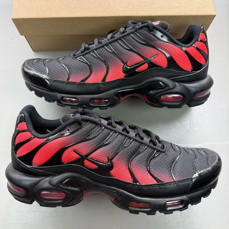 Nike Air Max Plus TN Size UK 9 Black Crimson Noble Red Men's Trainers DM0032-021 image 6