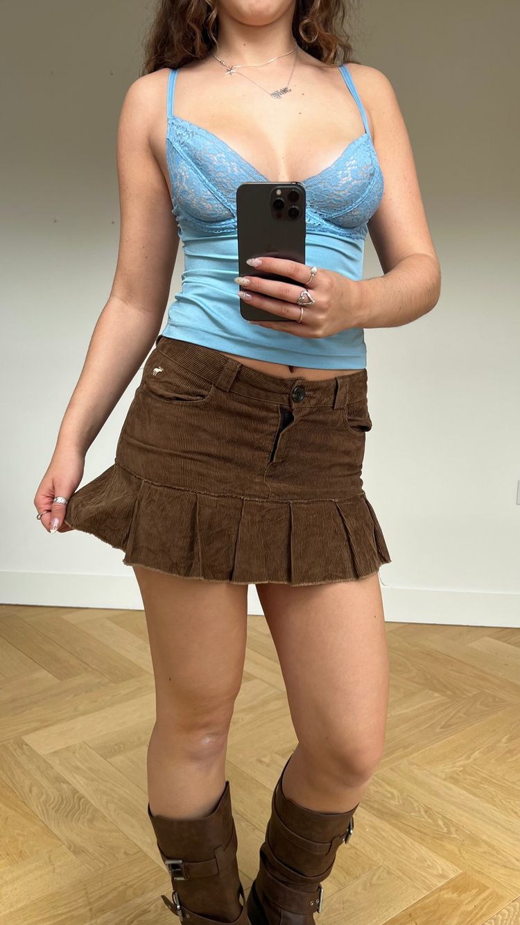 00s brown corduroy mini skirt- size M image 5