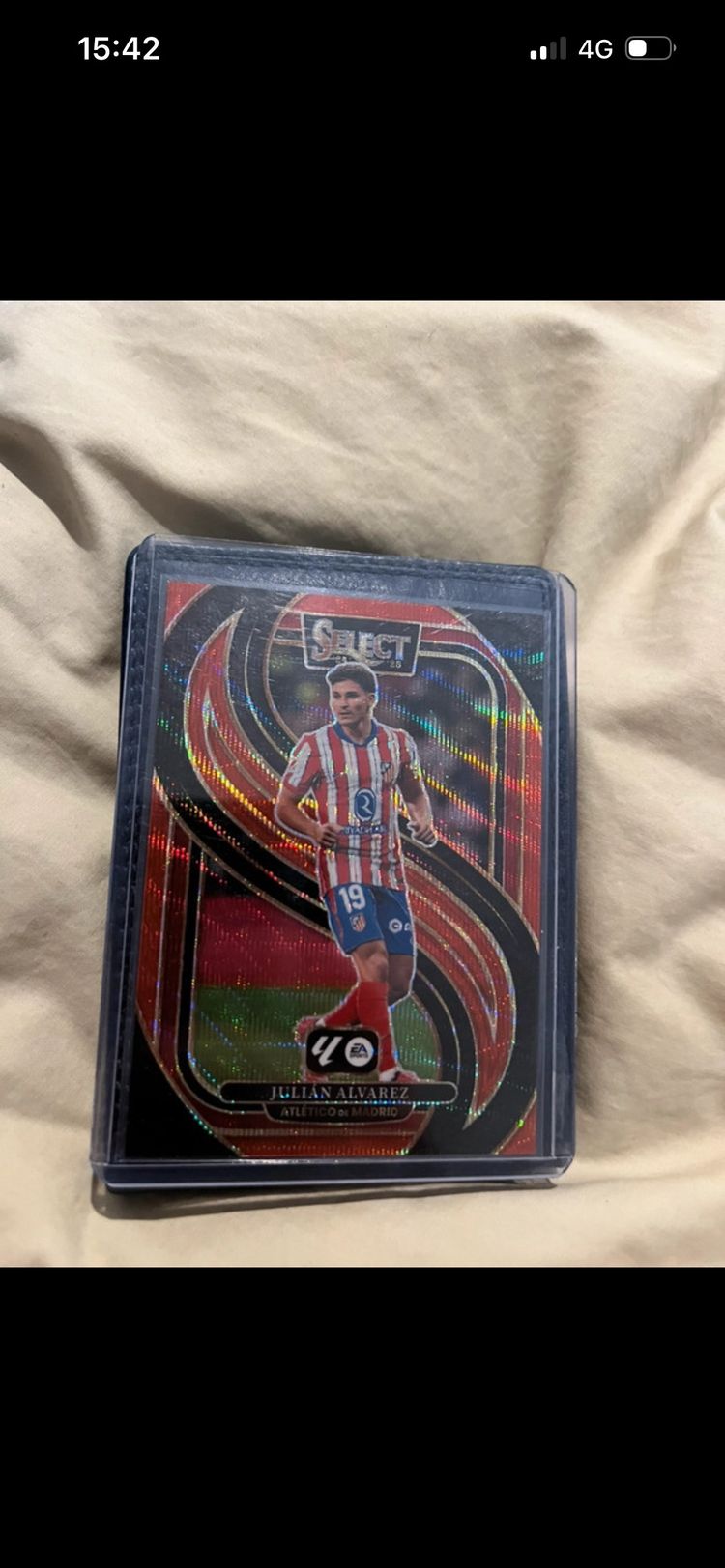 Julian Alvarez /59 mezzanine color team