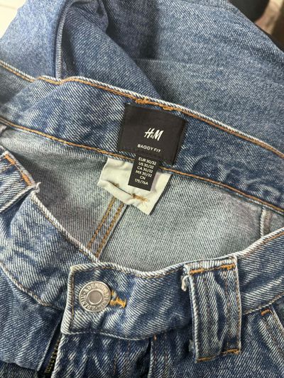 H&M Baggy Fit Jeans