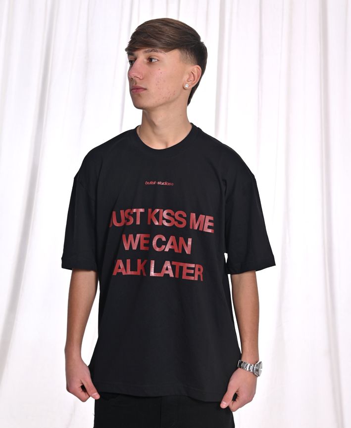 Other T-Shirt Kiss product image