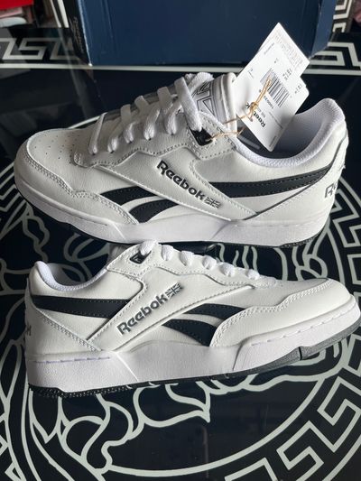 Reebok White And Black Sneakers