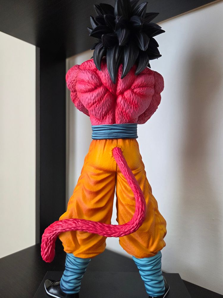 Goku ssj4 5