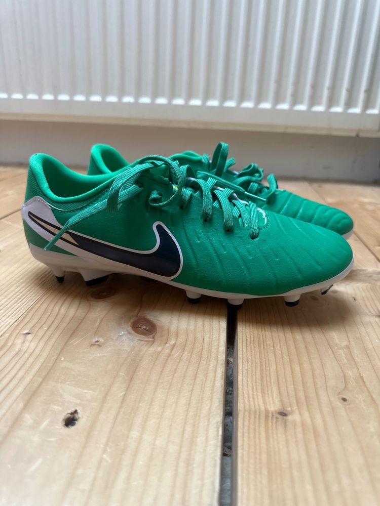 Nike Nike Green Football Boots product image