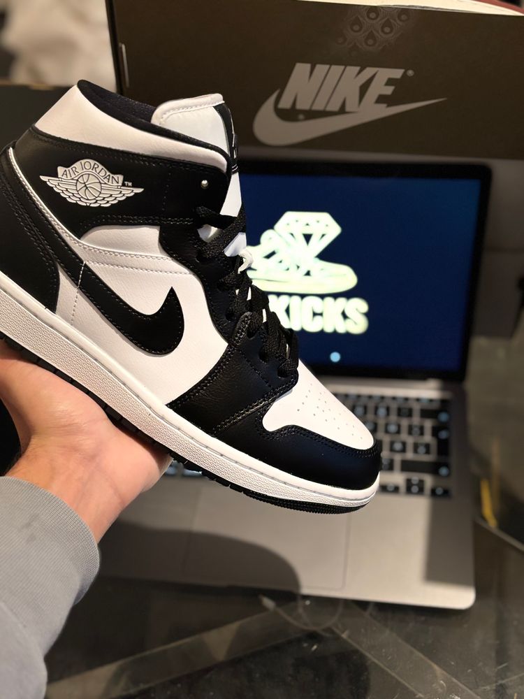 Nike Air Jordan 1 Black/White