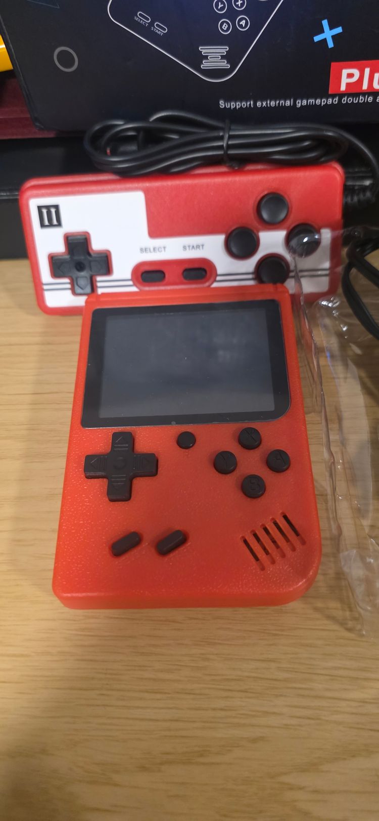 £15 Handheld Retro Game Console With External Controller image 5
