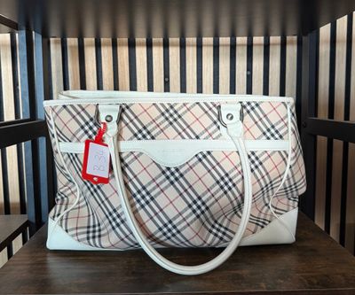 B34 Burberry Nova Check Handbag Canvas Burgundy