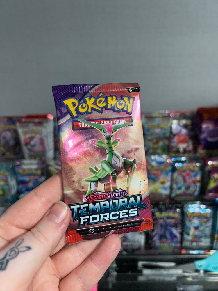 Pokémon Trading Card Game Scarlet & Violet Temporal Forces Booster Pack