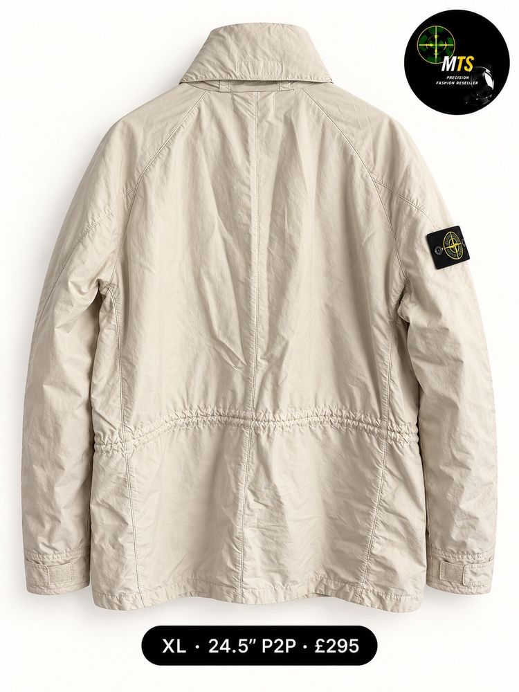 Immagine di 2553 Stone Island Beige Jacket 24.5” p2p 2