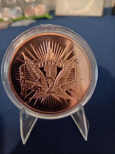 1 oz Copper Coin celebrate 420 design