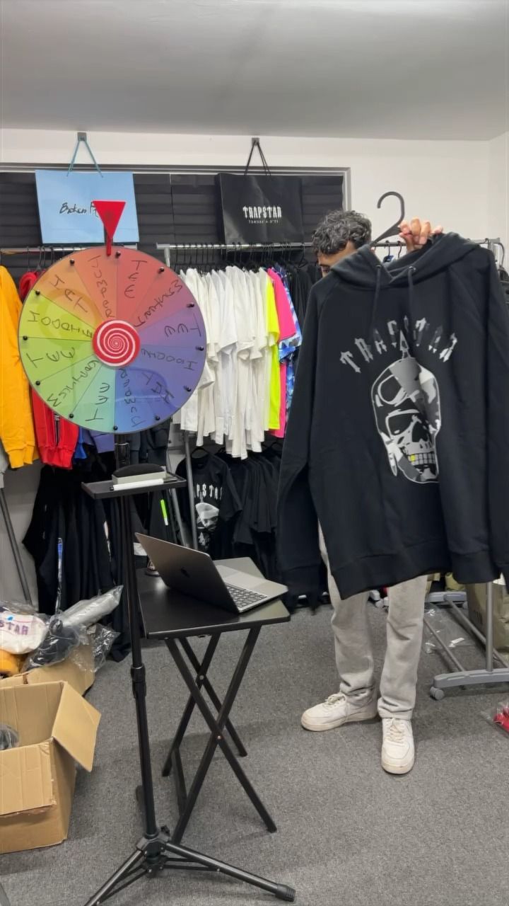 Immagine del prodotto Trapstar TRAPSTAR OG SKULL HOODIE LARGE 