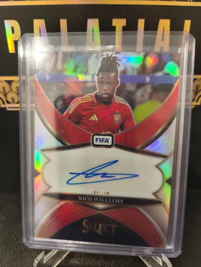 Auto Nico Williams select