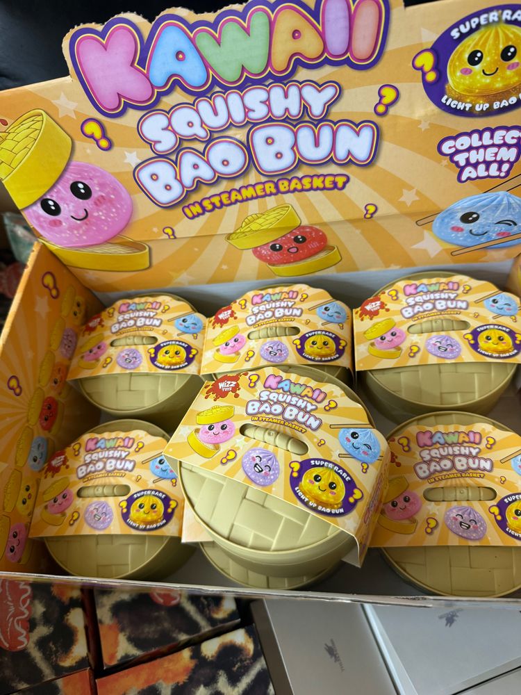 Kawaii Squishy Bao Bun In Steamer Basket