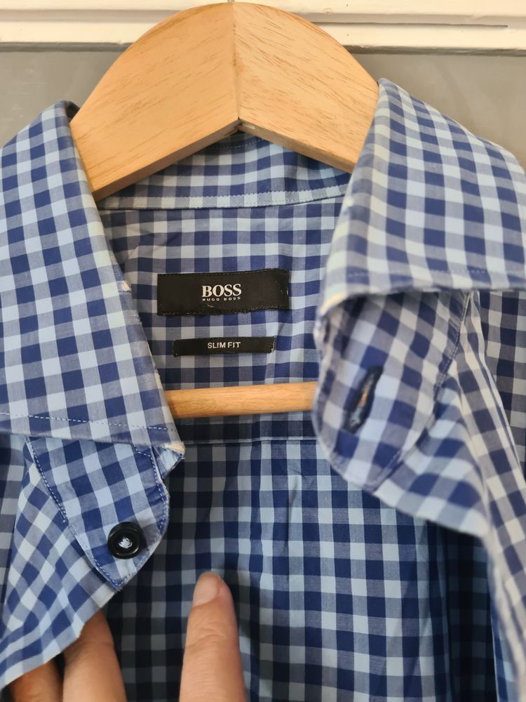Immagine di checkered shirt  2