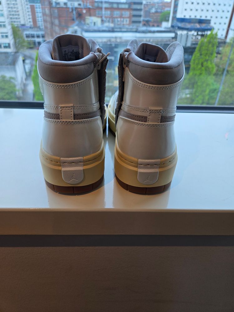 Nike High-Top Sneakers imagen 4