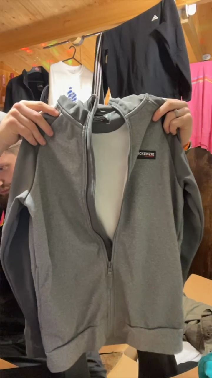 Other full makenzi tracksuit 12-13 product image