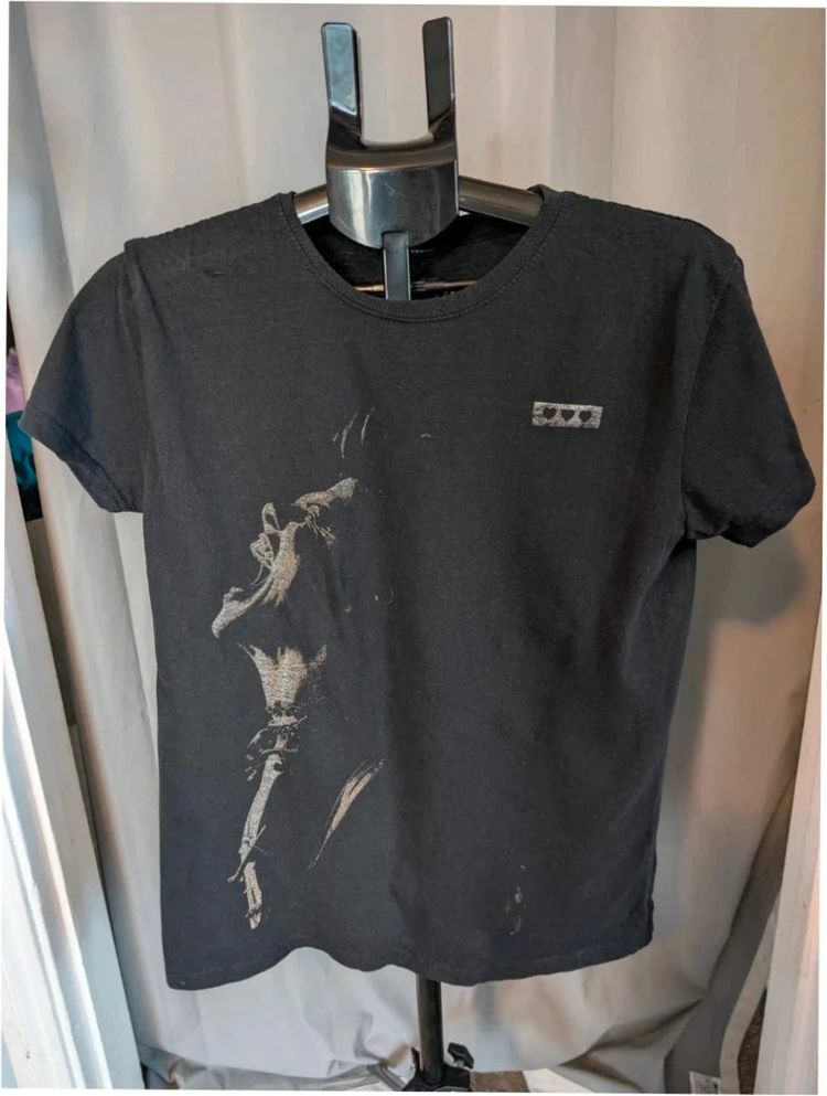 Official Yungblud Occupy The UK 2021 Tour Graphic T Shirt Size M uk 10 12 image 1
