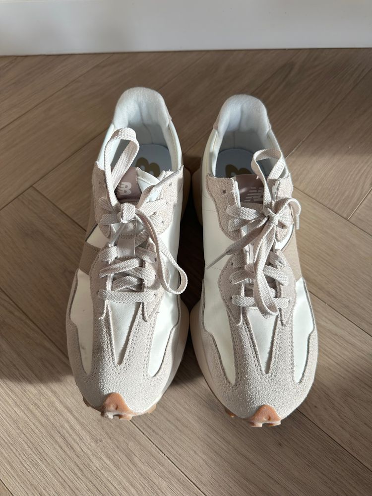 New Balance 327  8