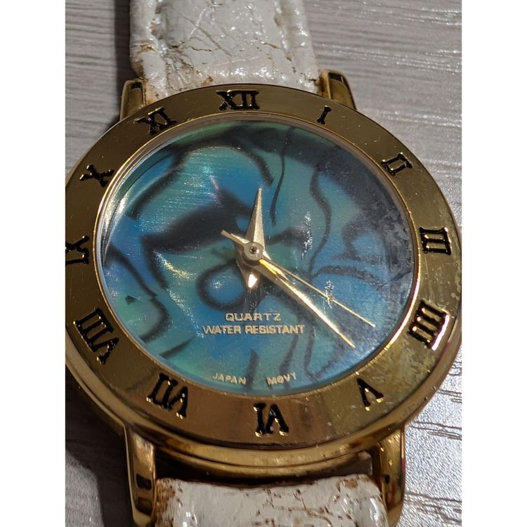 Immagine di White Leather Strap Wristwatch With Gold-Tone Case 2