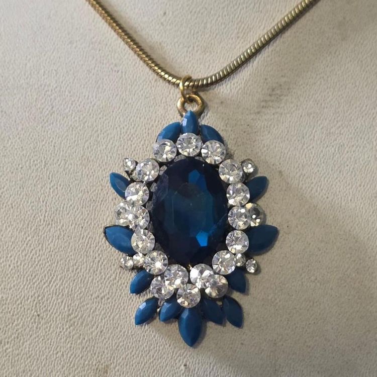 Blue Gemstone Pendant Necklace obraz 5