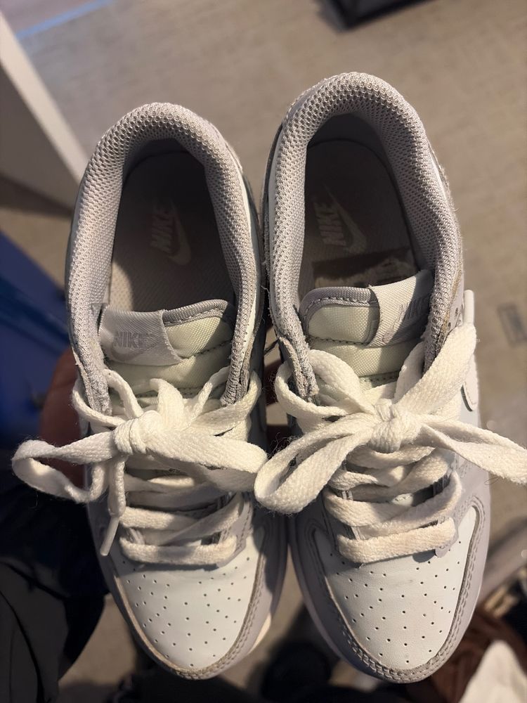 Nike Low-Top Sneakers 3