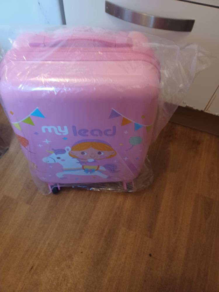 Other Pink Children'S Suitcase product image