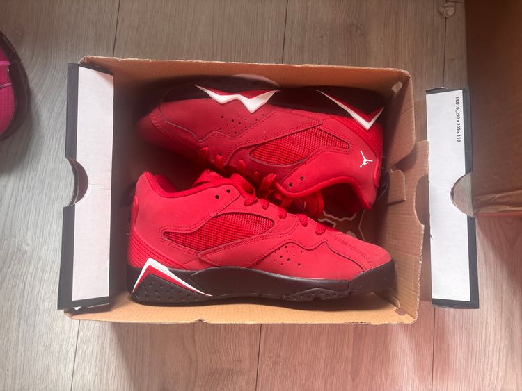 Jordan Red MVPS