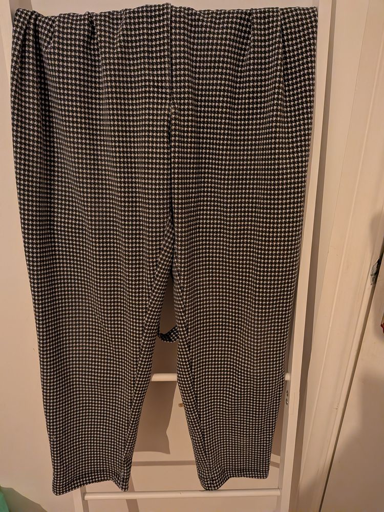 Primark Houndstooth Patterned Trousers