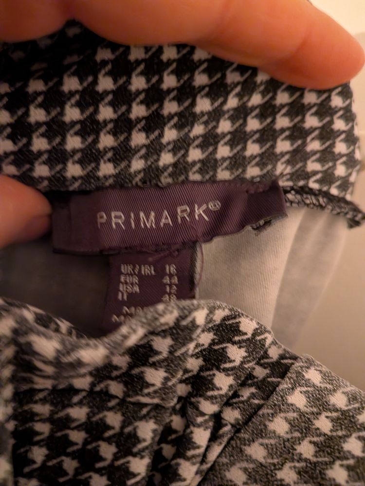 Primark Houndstooth Patterned Trousers 5