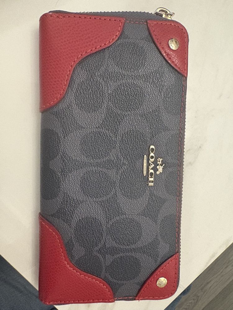 Coach Coach zip-around wallet product image