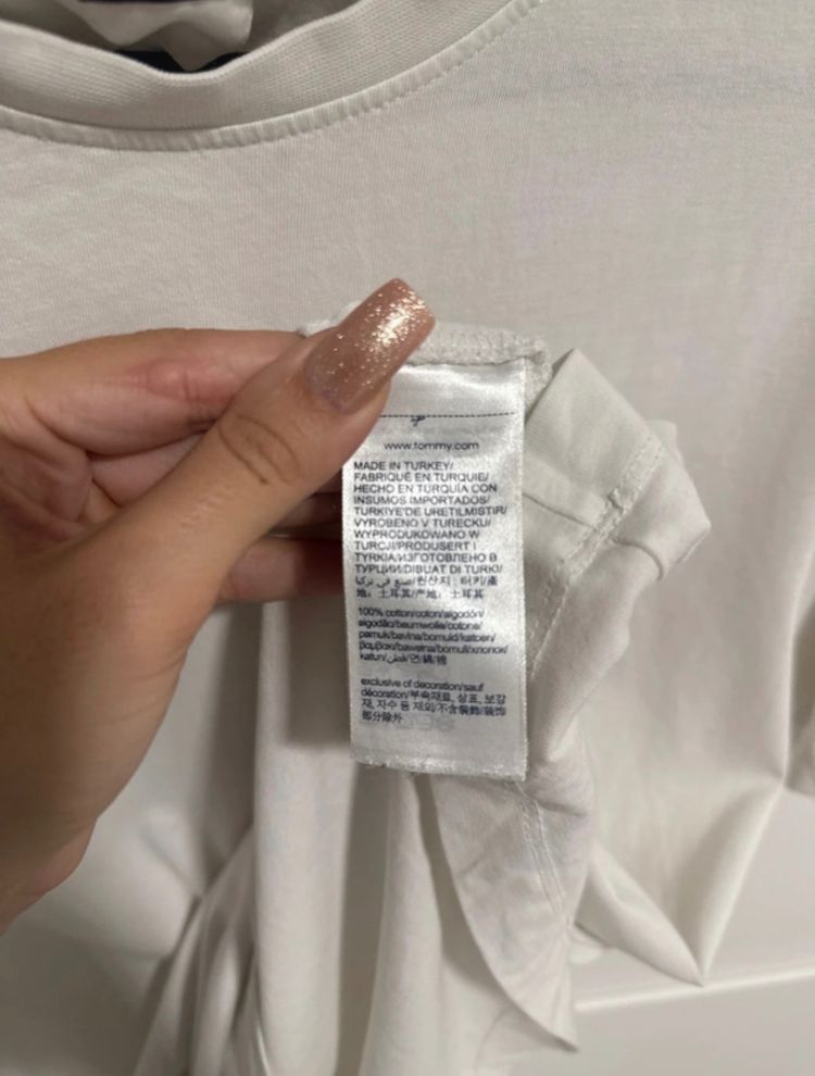 Tommy Hilfiger White T-Shirt 3