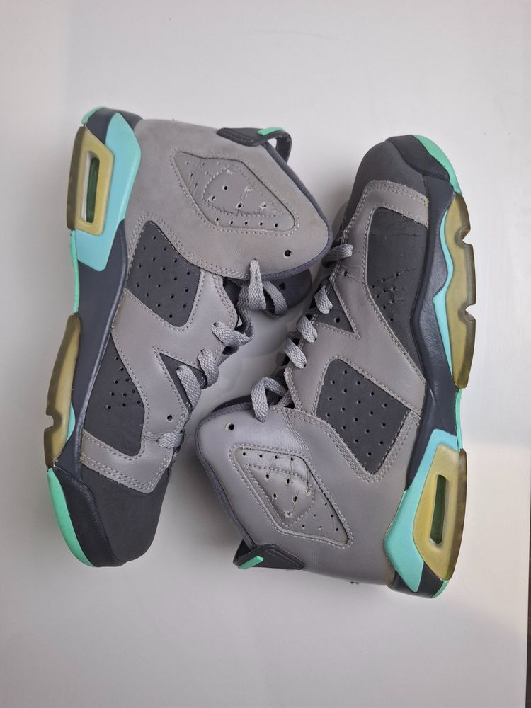 Jordan 6 grey uk6  (has flaws+ no box)