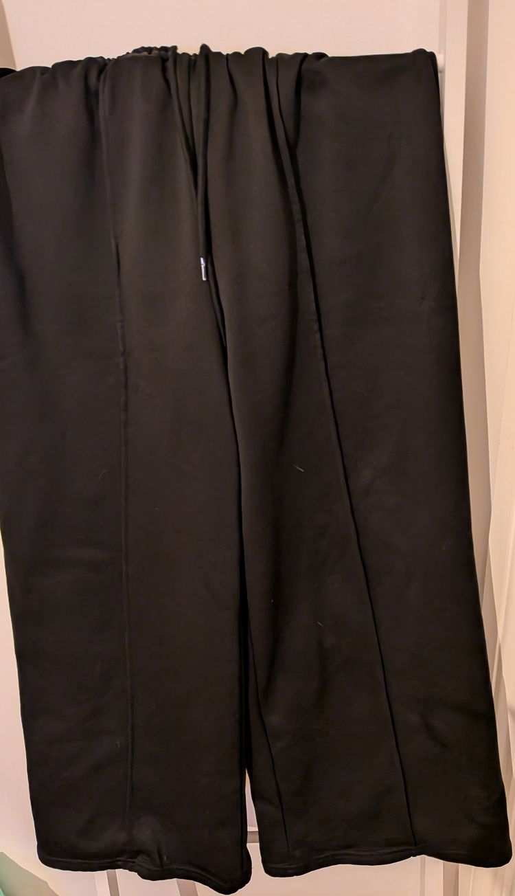 SHEIN Shein Black Pants wide leg joggers style  product image