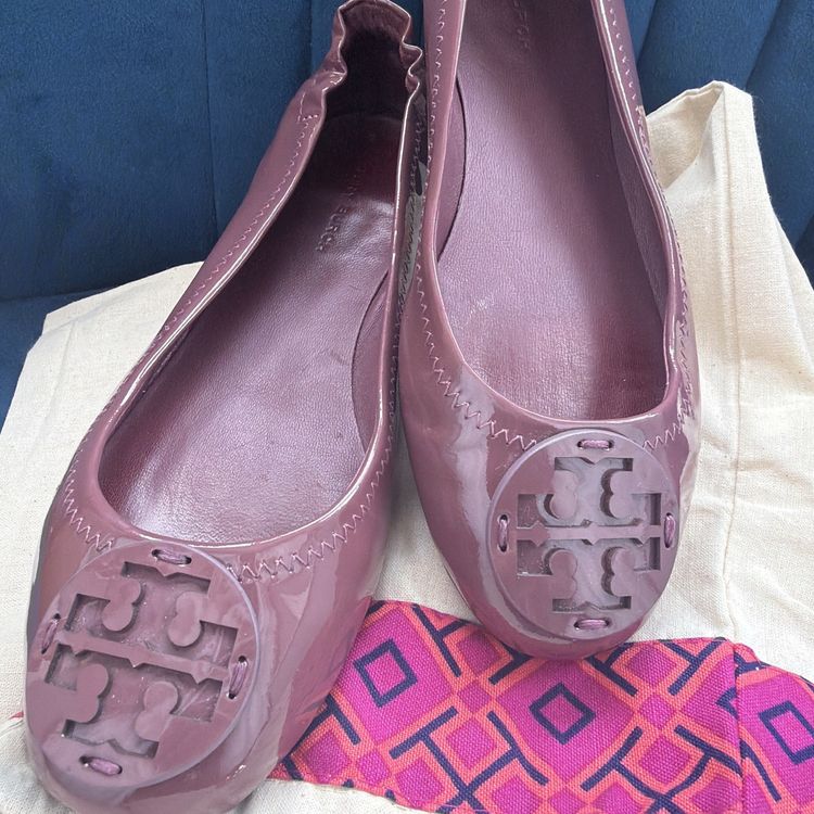 Tory Burch Minnie Travel Ballet Pumps PatentLeather Logo Washed Berry UK 2.5 New image 1