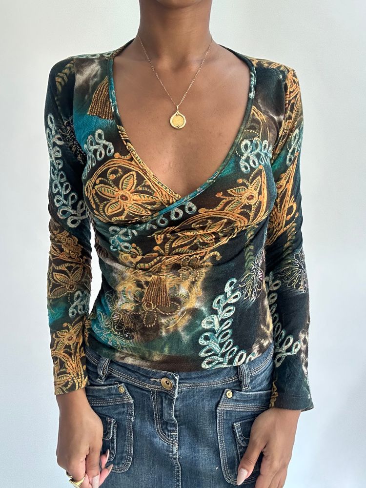 summermaxxing drop | extra small blue patterned long sleeve top 7