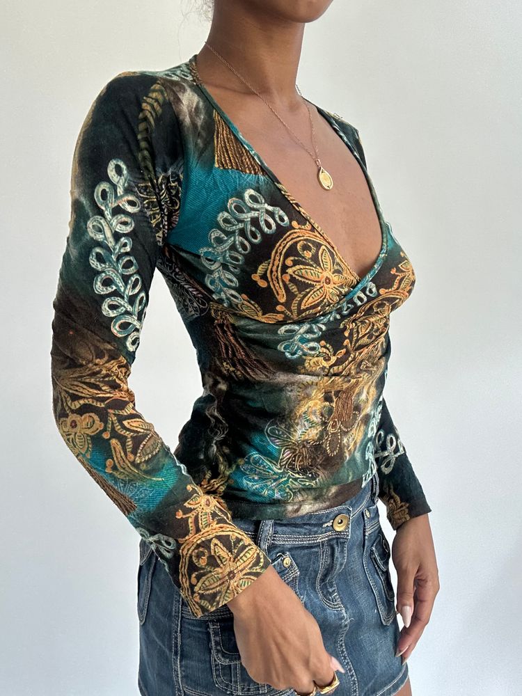 summermaxxing drop | extra small blue patterned long sleeve top 6