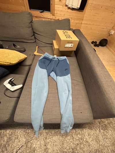 Nike tech fleece