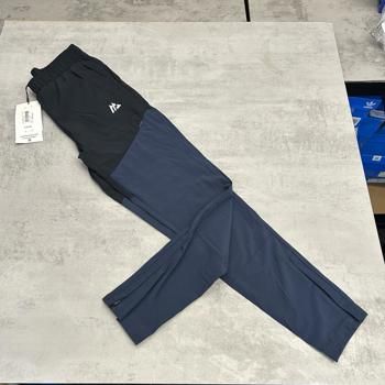 Immagine di 48. Age 13 | Hooded Jacket + Joggers New  4