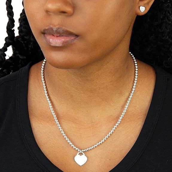 Heart-Shaped Stud Earrings image 4