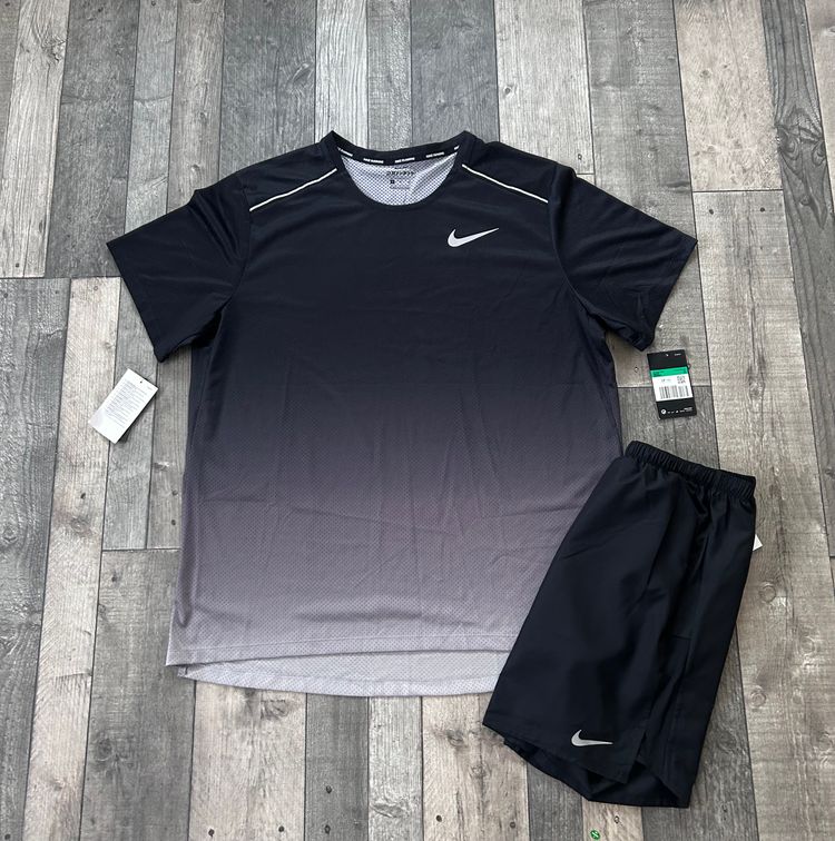 Nike Dri-Fit Miler Set ‘Pin Wheel Gradient Set - CT7804-056 - XL 