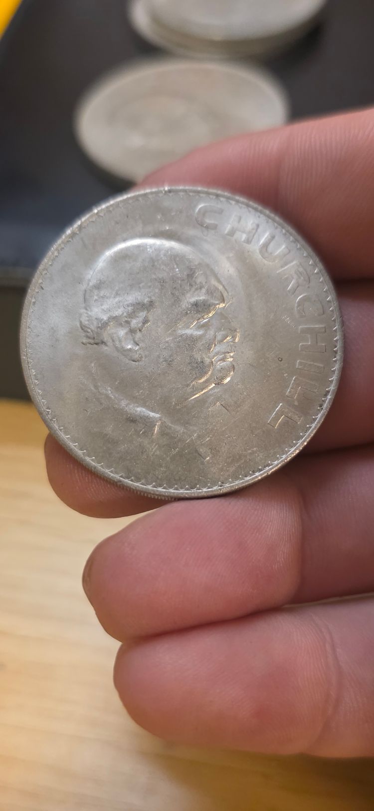 Immagine di £3). Commemorative Coin Royal mint 1965 1