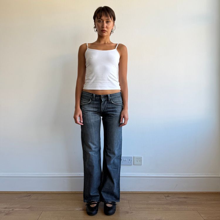 Levi’s cinch back star jeans - Size 29x32 image 11
