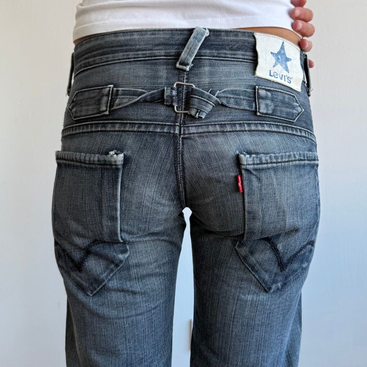Levi’s cinch back star jeans - Size 29x32 image 13