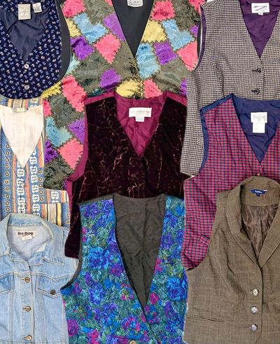 20 x Ladies Waist Coats Grade A/B