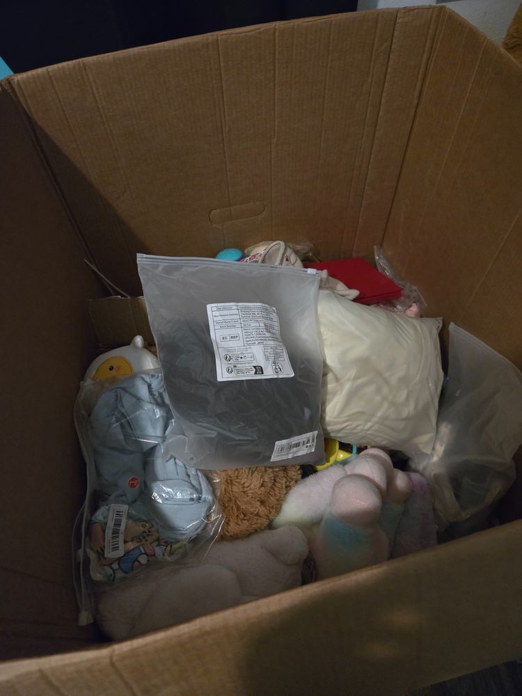 Other assorted plush toys and clothing s product image