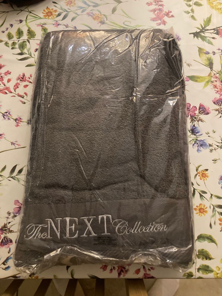 Next Collection Towel CHARCOAL image 1