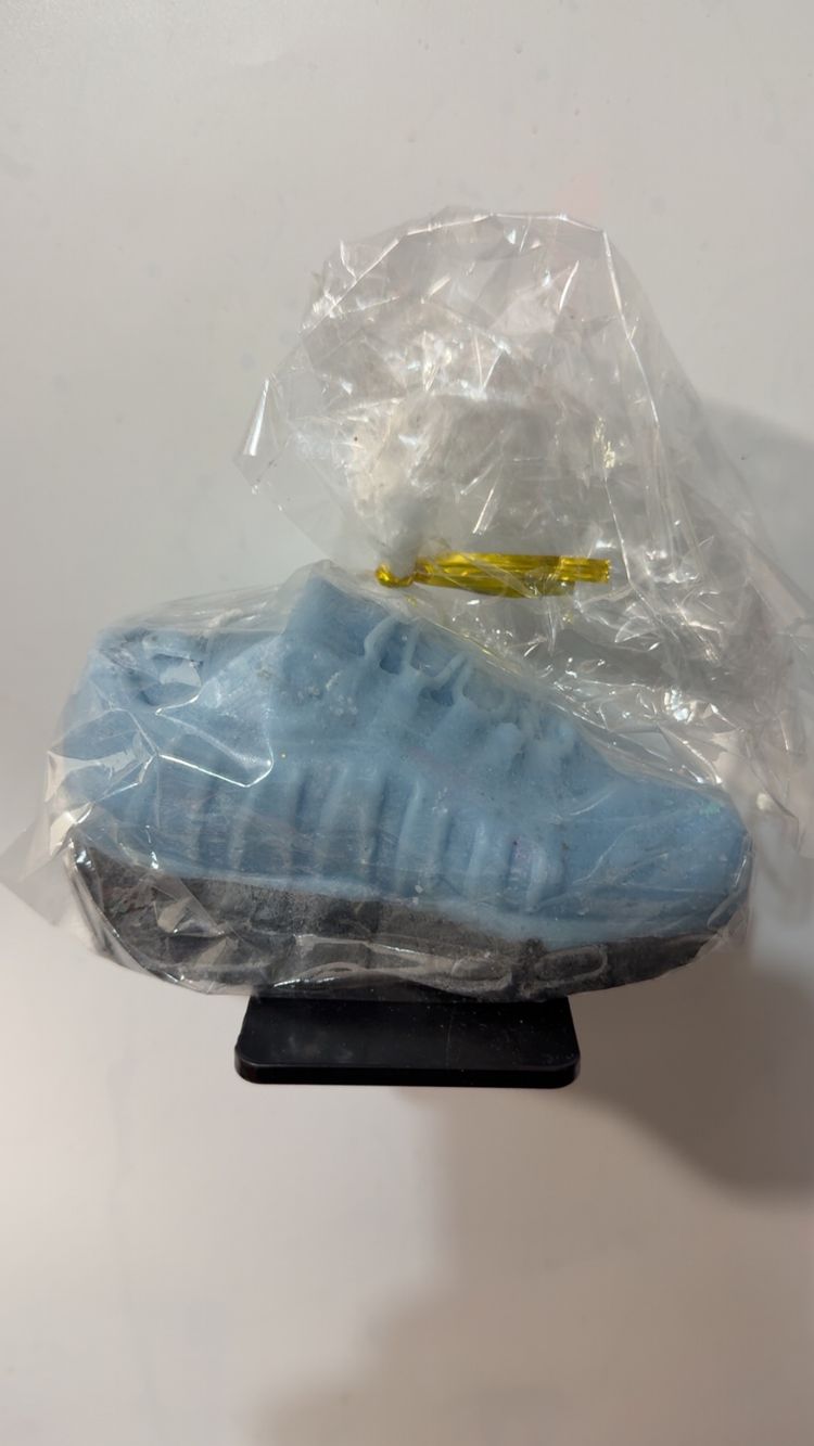 Blue Sneaker candle 